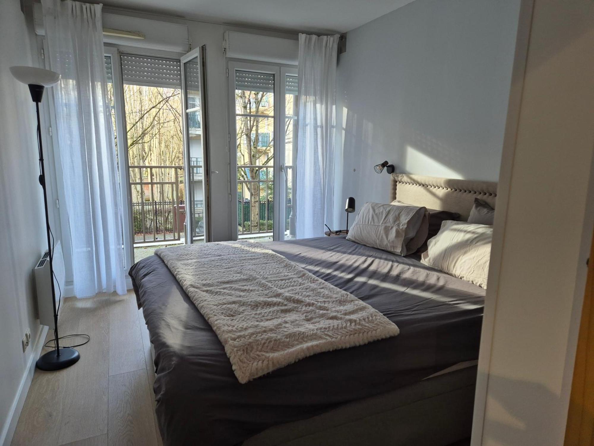 Appartement Cosy Pres Du Rer Chessy  Exterior photo