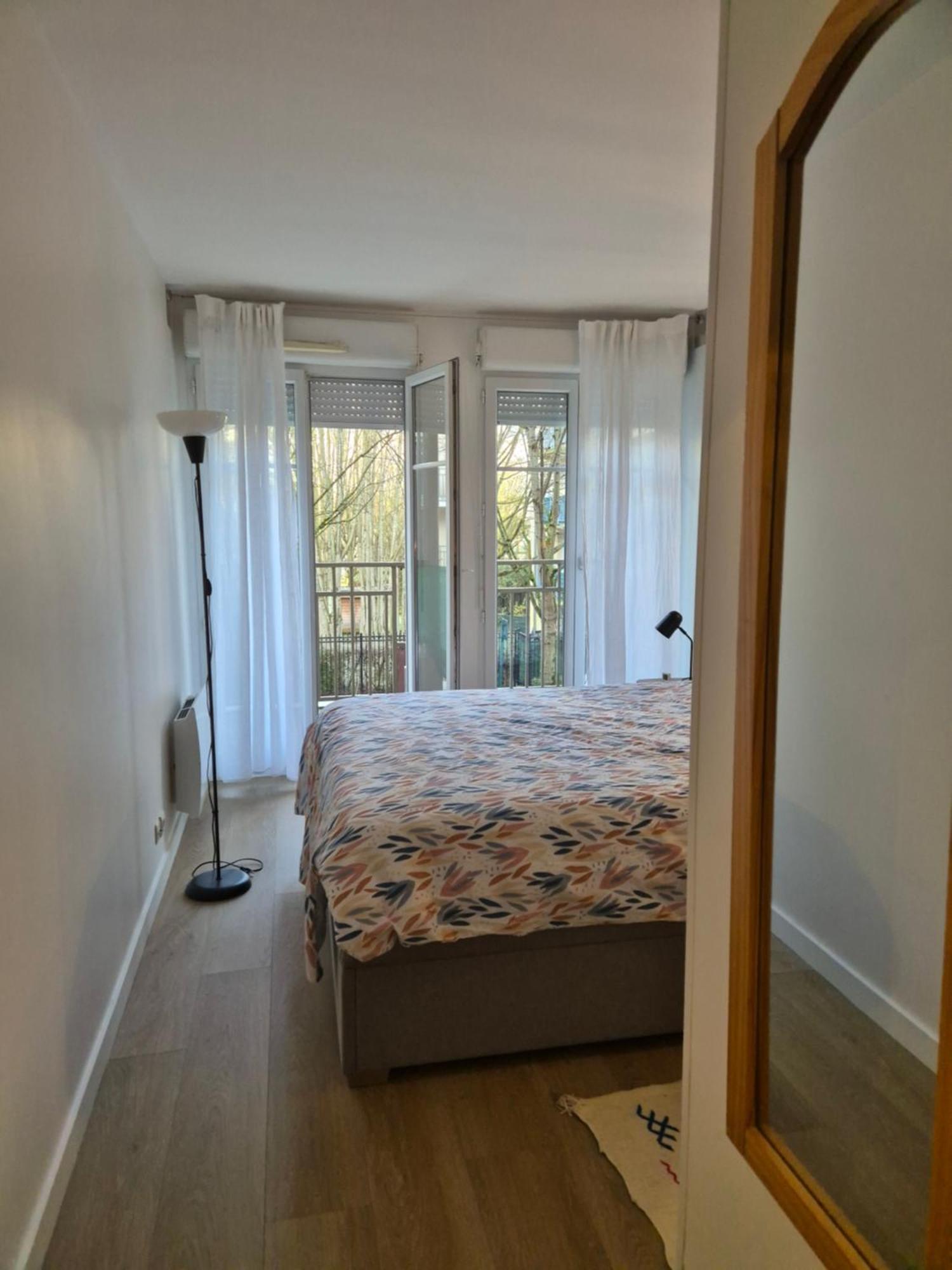 Appartement Cosy Pres Du Rer Chessy  Exterior photo